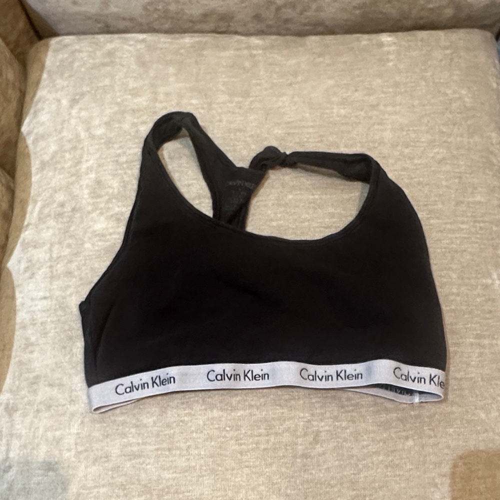 Calvin Klein racer back sports bra size medium